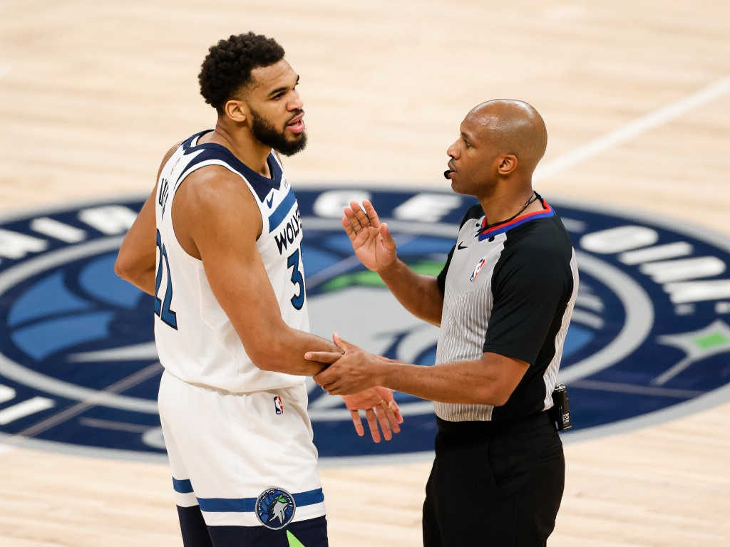 两队分列积 两队分列积